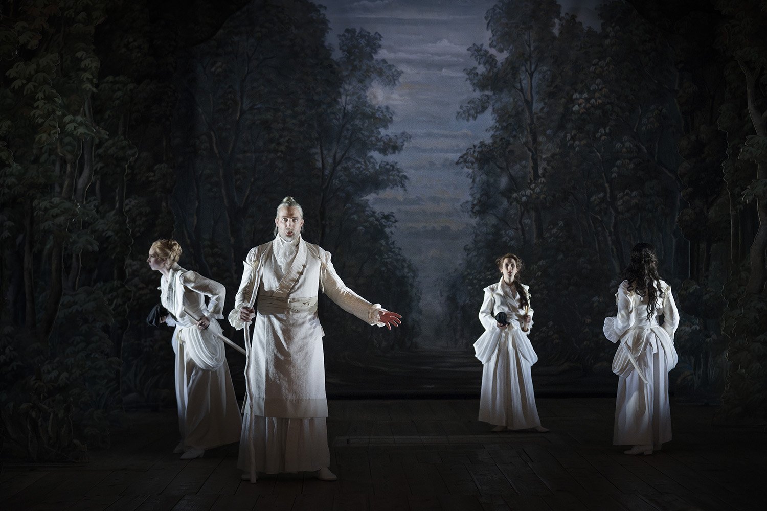 Armide - Scénographie et costumes Philippe Miesch