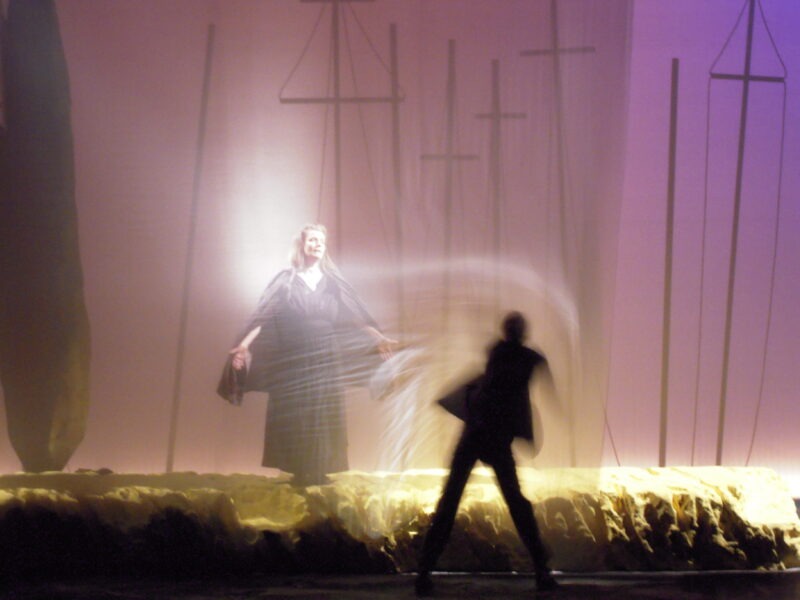 LA FABLE DU FILS SUBSTITUÉ Scénographie Philippe Miesch